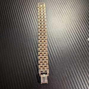 Gold-Toned Scale Bracelet